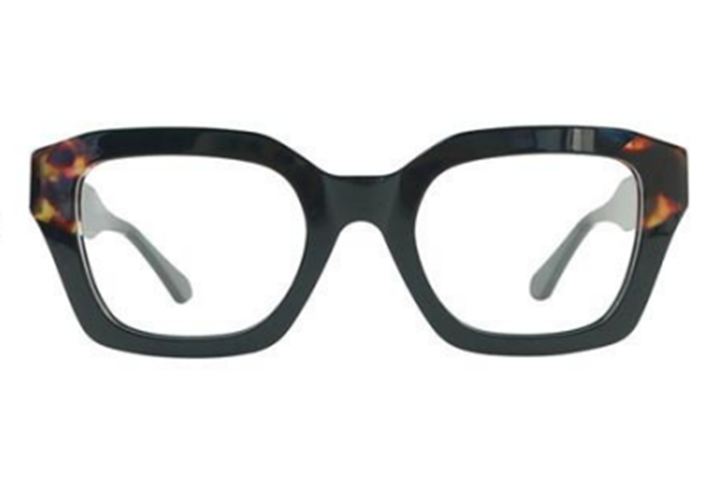 Gafas modelo EPIO3349, diseño moderno, ideal para uso diario